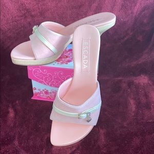 5CM heel; size 6 1/2